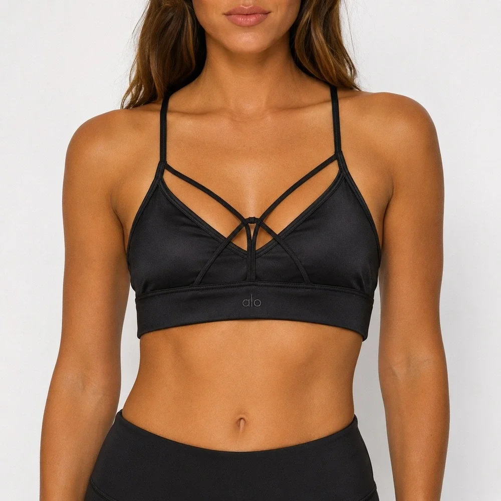 Alo Yoga Interlace Sports Bra Black Strappy Back V-Neck Athletic Crop Top
